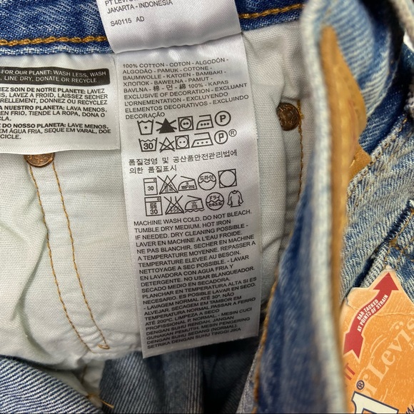 NEW Levis 501 Wild Dreaming Cut Off Shorts - Picture 9 of 11